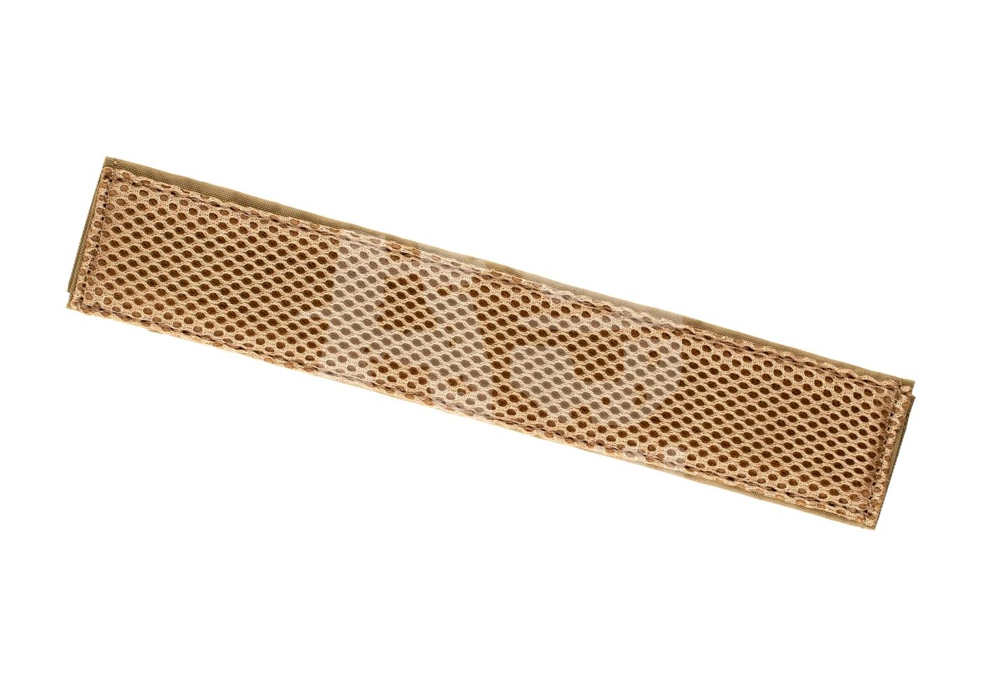 Taktisches Waben-Klettband in Tan für Airsoft-Ausrüstung.