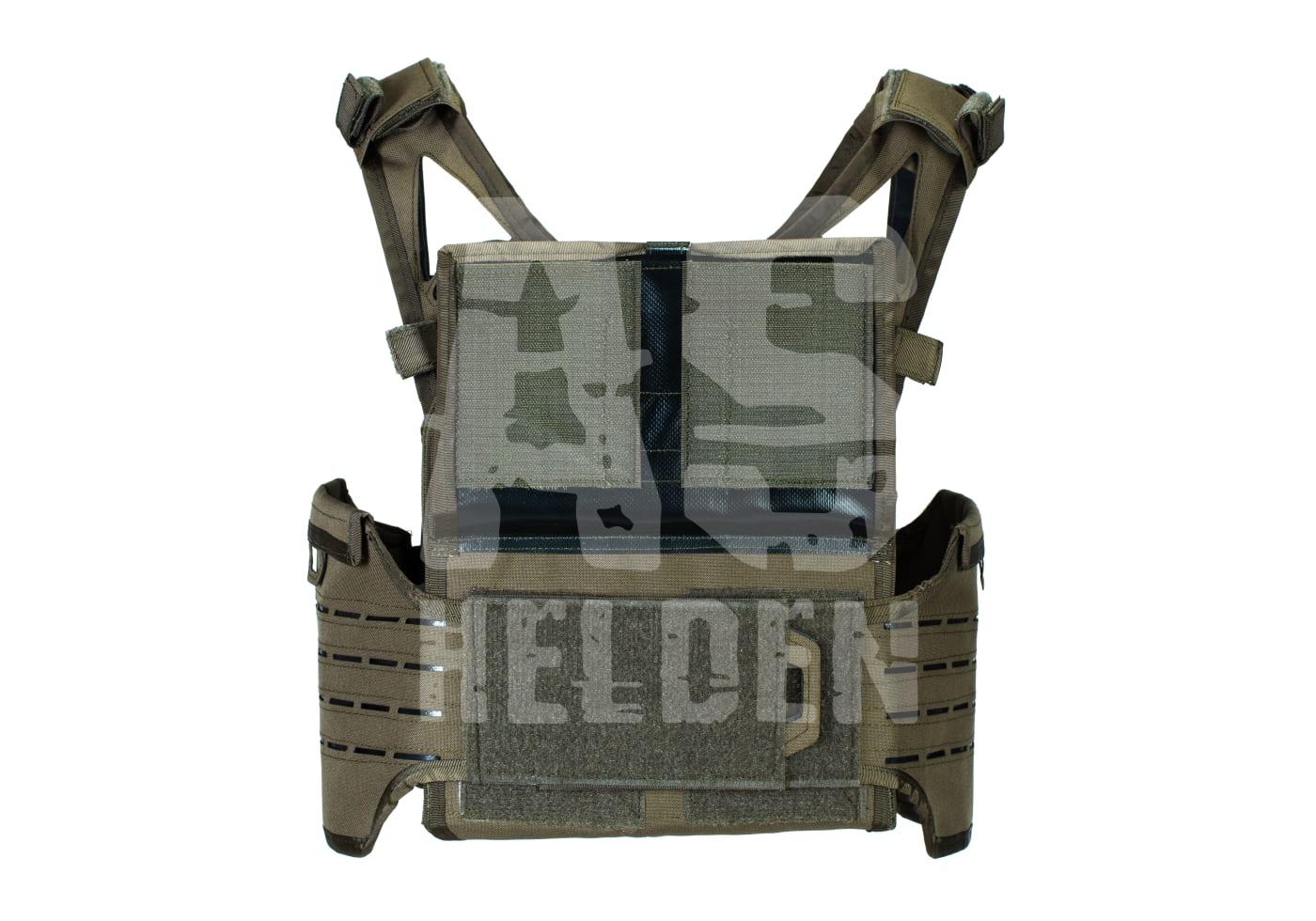Reaper Plate Carrier Taktische Airsoft-Weste in Tarnfarbe, verstellbare Schultergurte, robustes Material.
