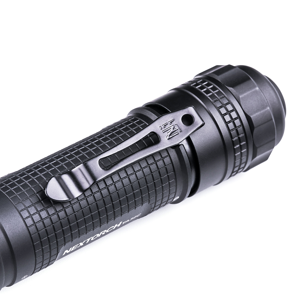 Nextorch TA30C Taktische LED Taschenlampe 